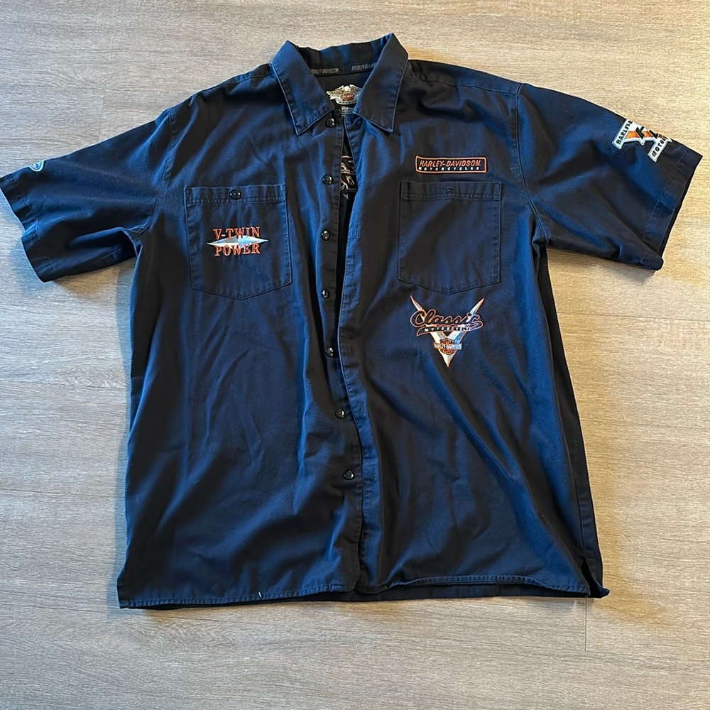 Harley-Davidson button up
